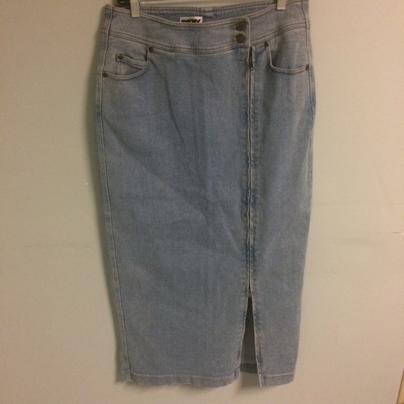 dkny denim skirt